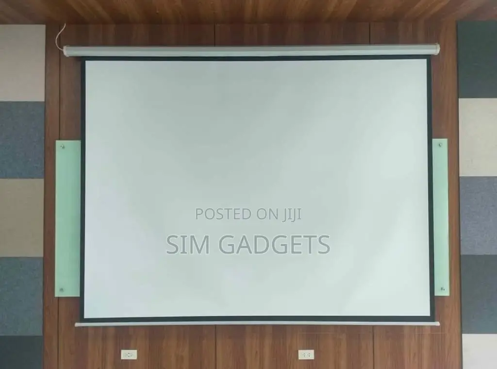 Projector Screen Tripod. 180 by 180.