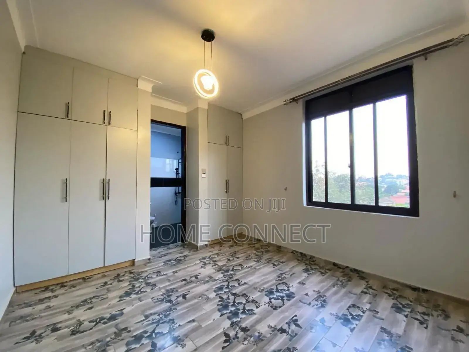 2bdrm Apartment in Kisaay, Central Division for rent
