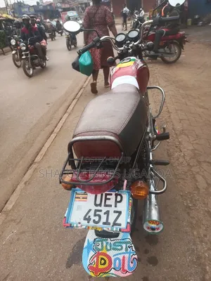 Bajaj Boxer 2019 Red