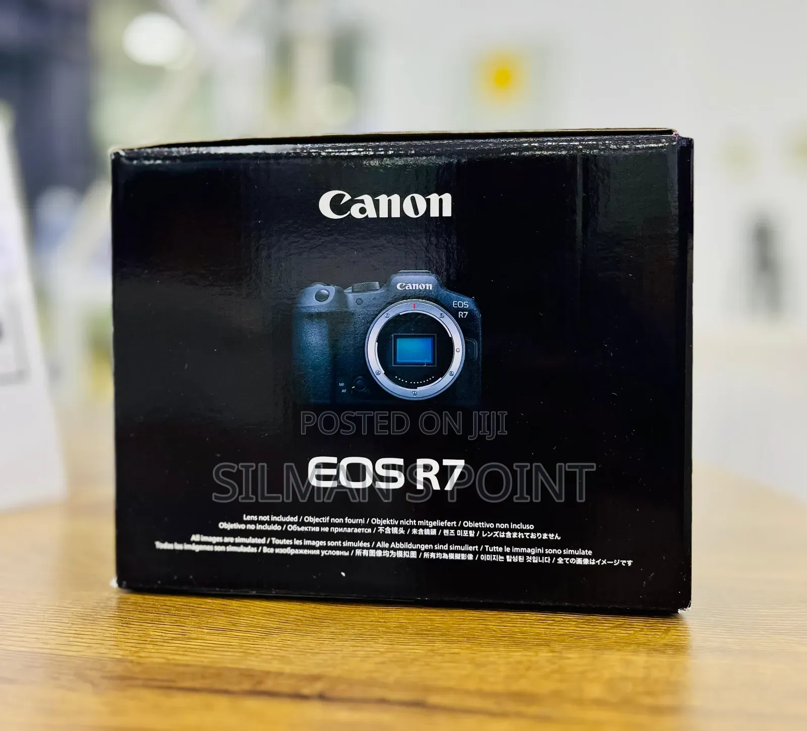 The Canon R7 Mirrorless Body