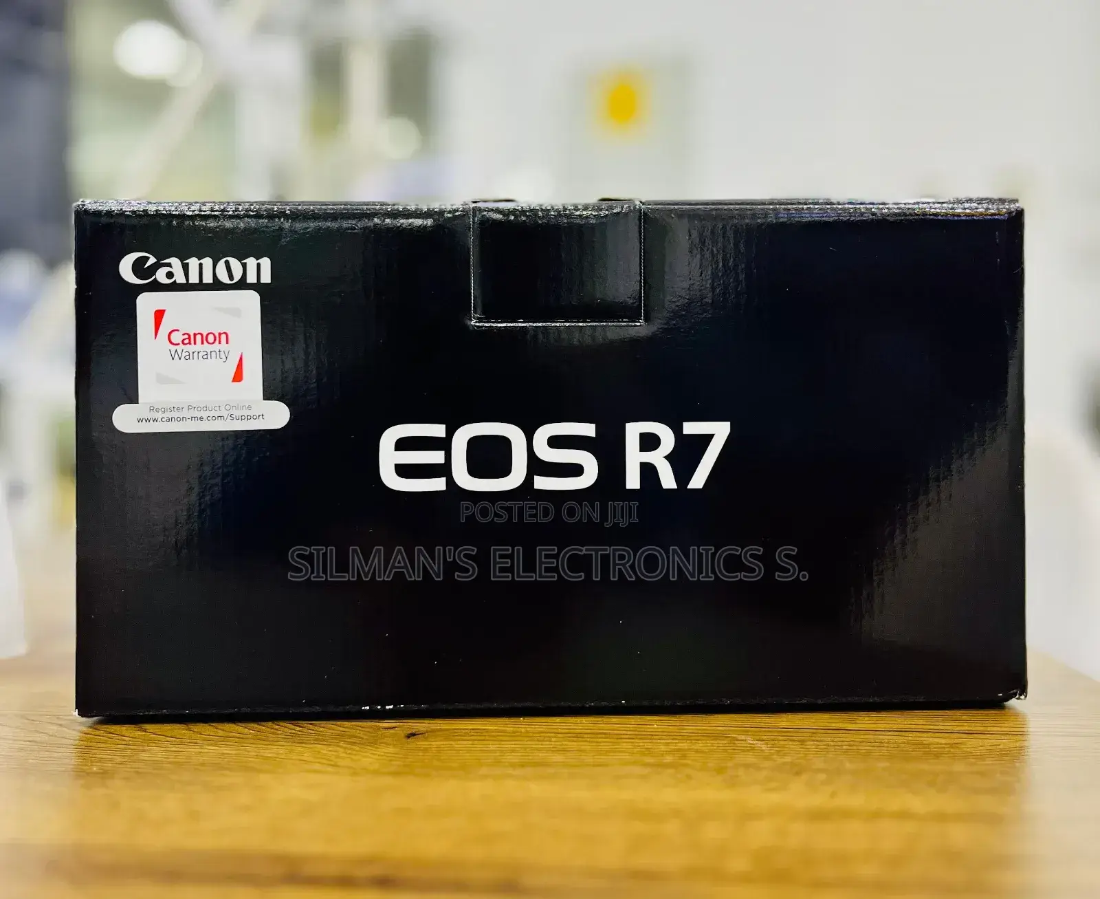 The Canon R7 Mirrorless Body