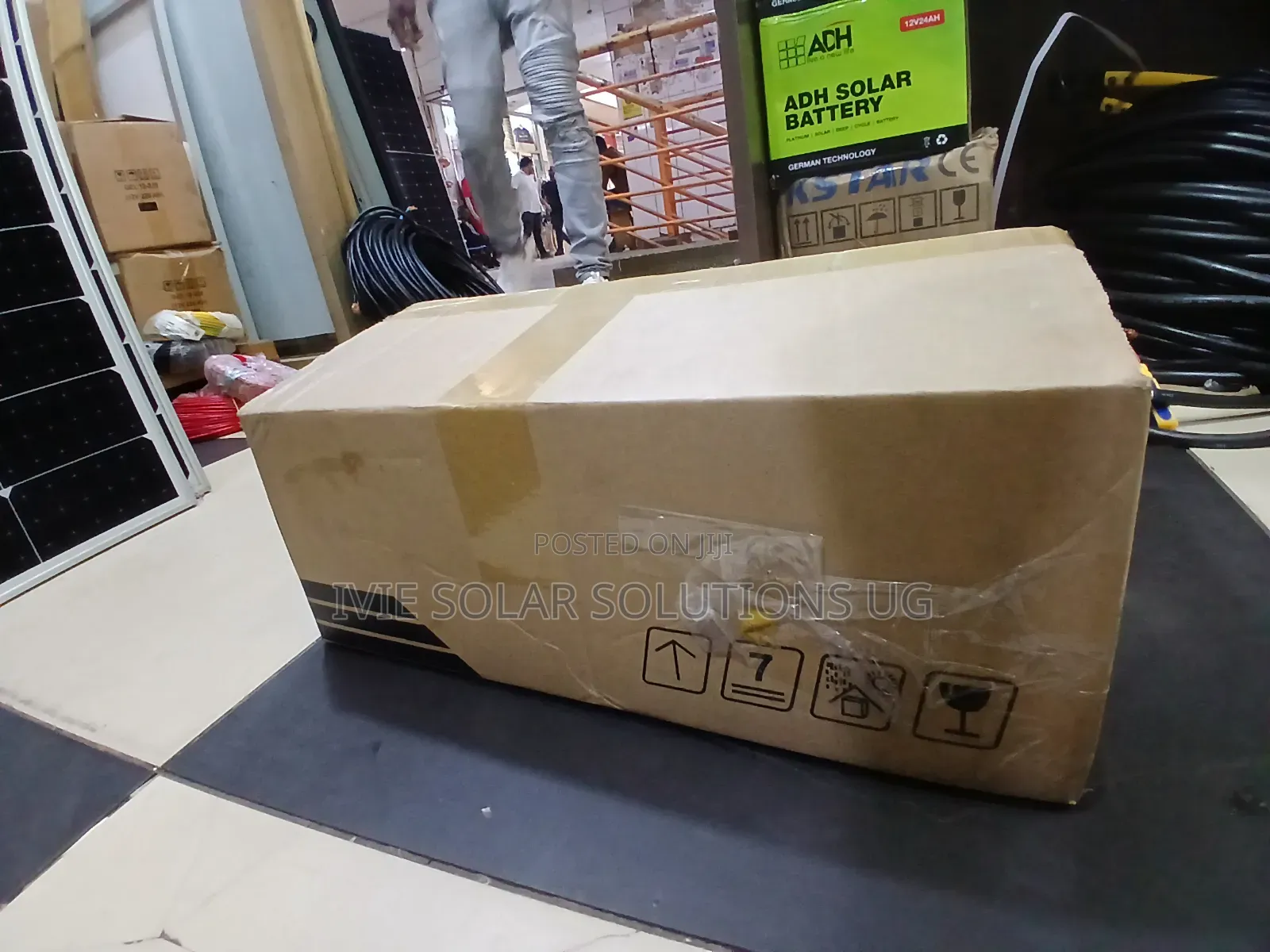 Amp Nova Hybrid Inverter 3200va/3000w