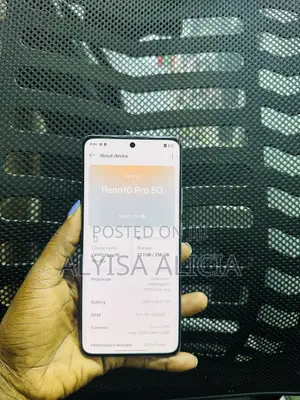 Oppo Reno10 Pro 256 GB Purple
