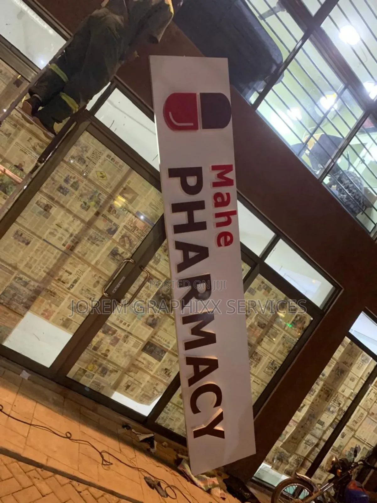 Pharmacy 3d Signposts