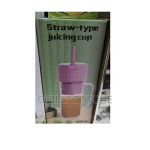 500mls Straw Type Juicing Cup.