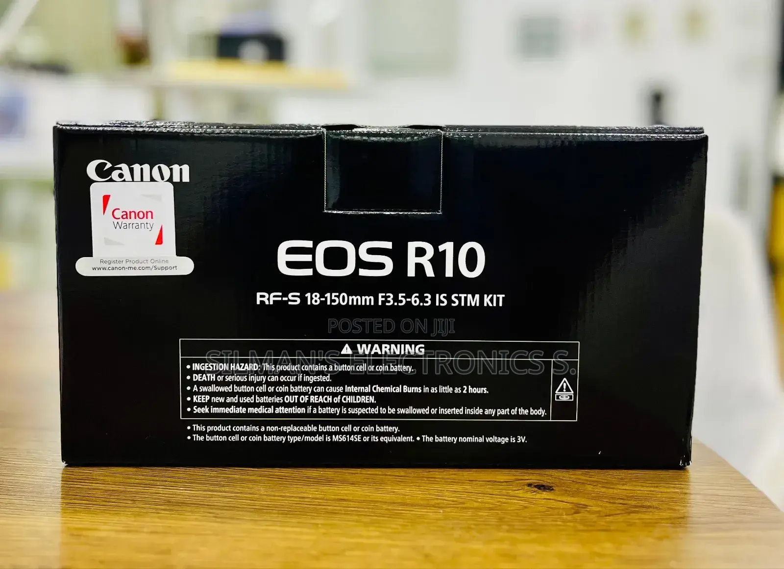 The Canon R10 Kit