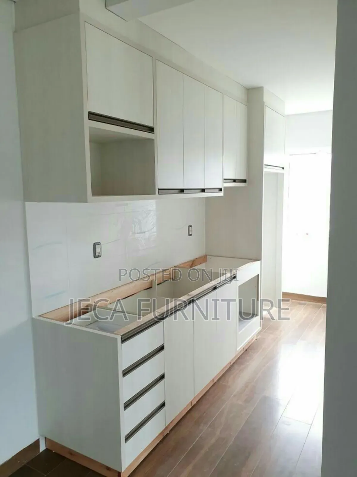 Kitchen Carbinents of All Sizes.