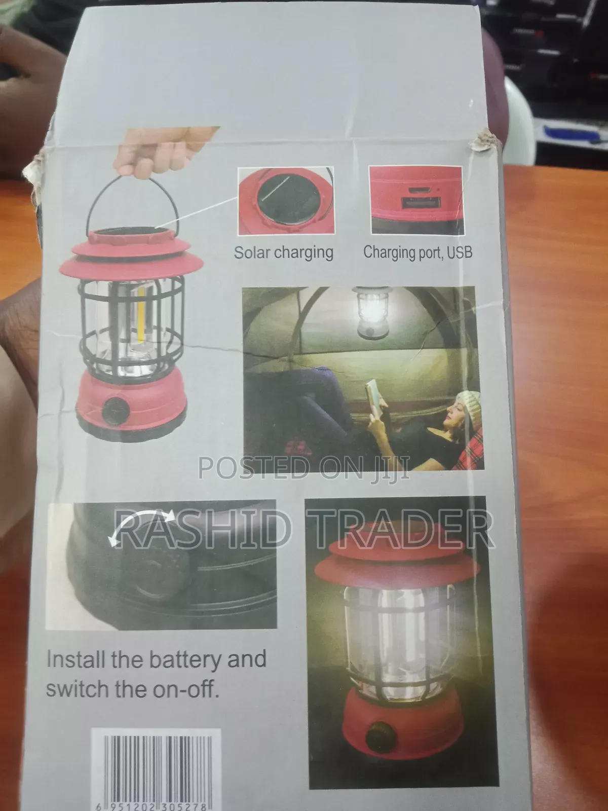 Charging Port and Solar Lamp