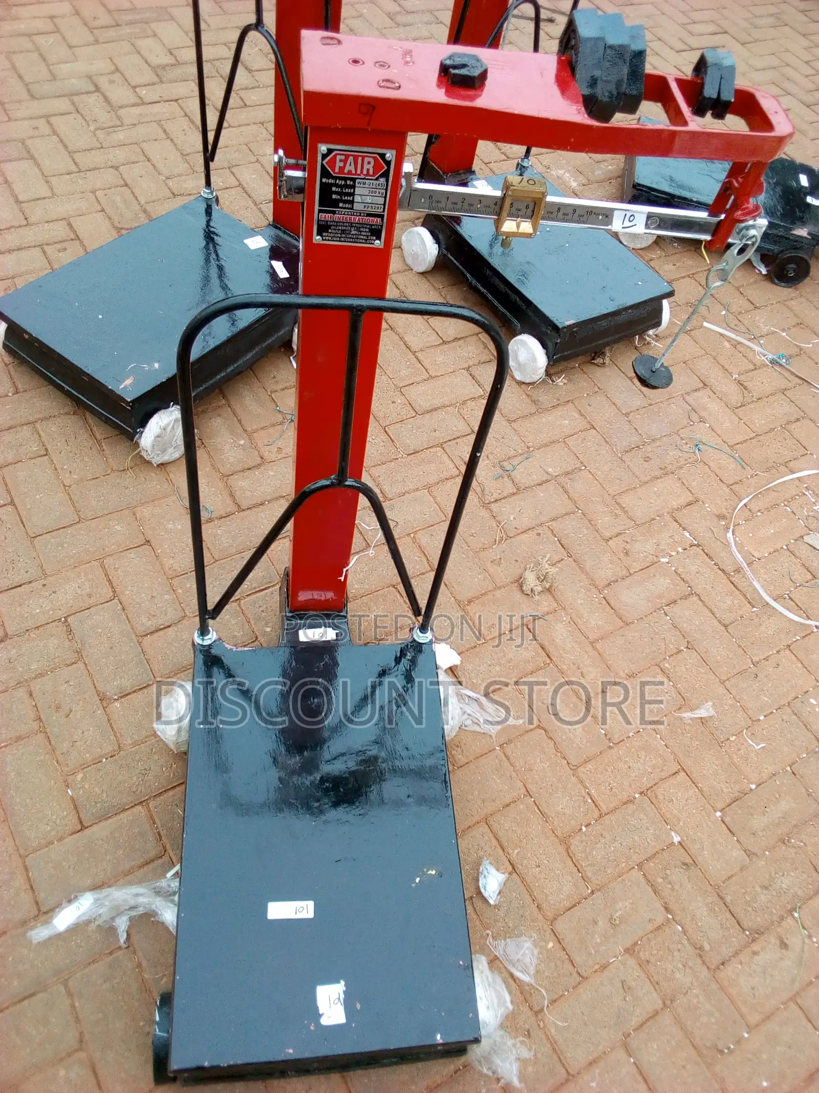 Commercial Standard Platform Mechanical Weighing Scales.