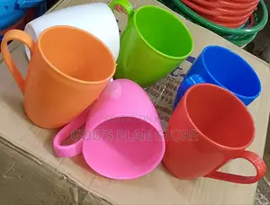 Plastic Cups Plastic Cups