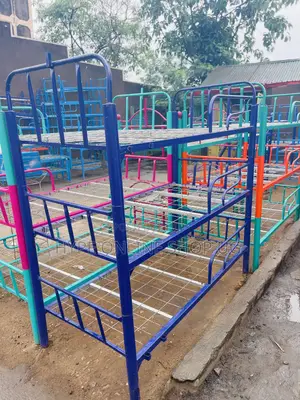 Standard Decker Bed With Ladder and Net Holder