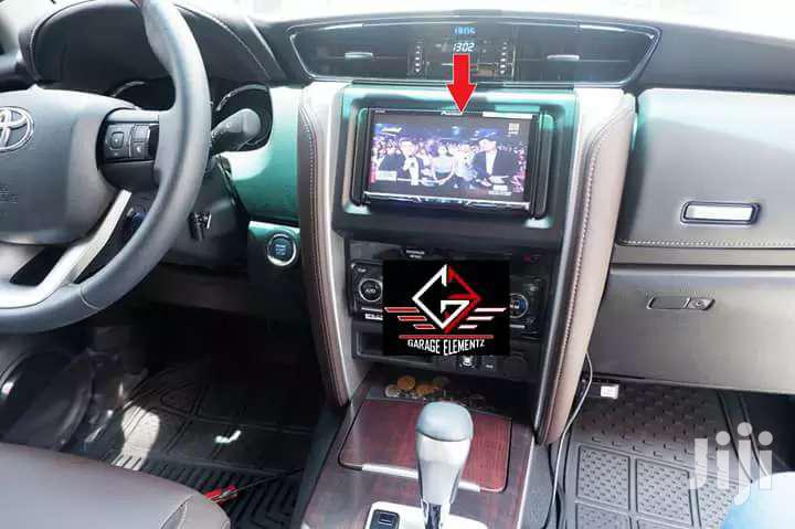 Toyota Fortuner 2016 Installation Of PIONER 5050bt