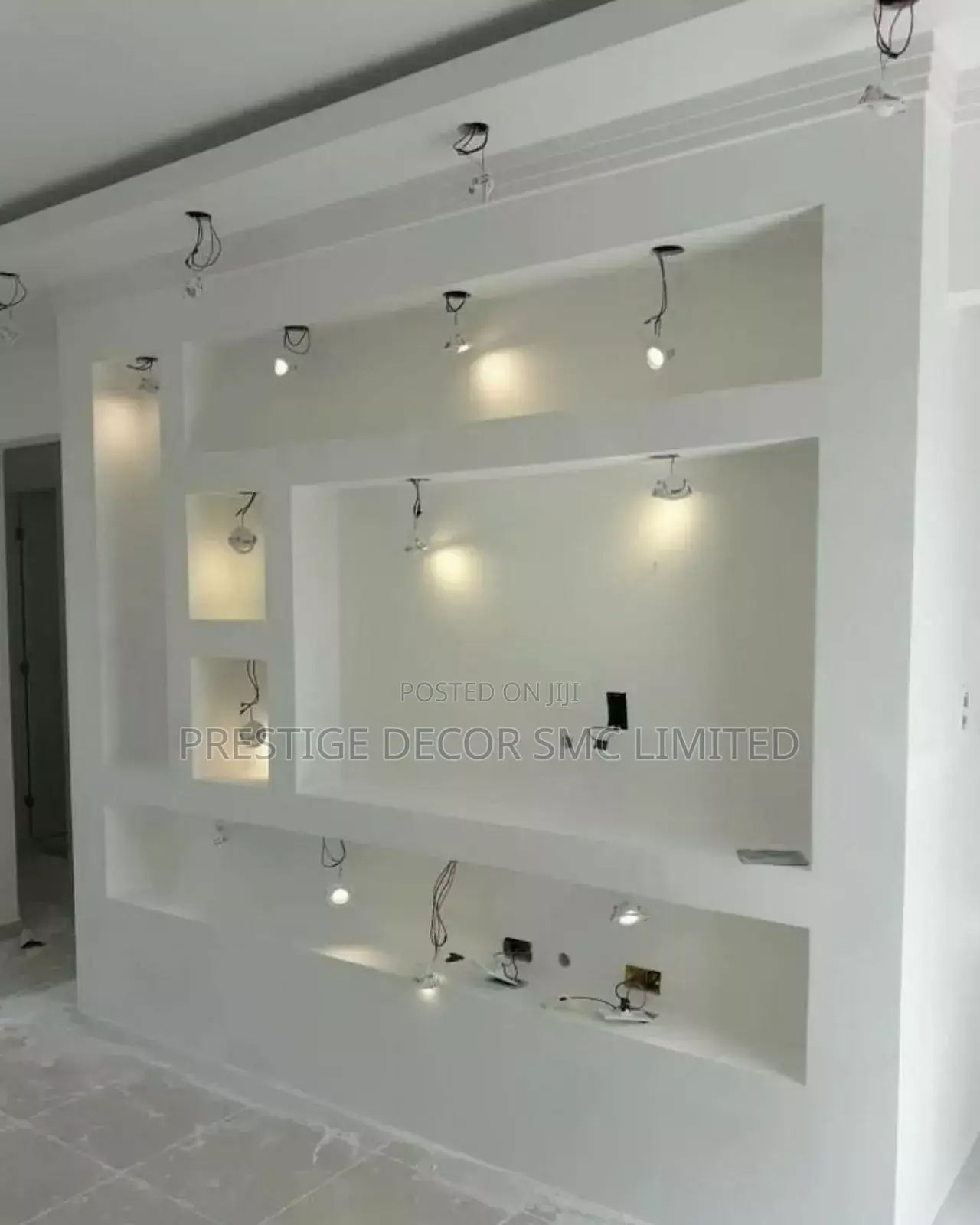 Gypsum Fantastic Tv Unit Majestic
