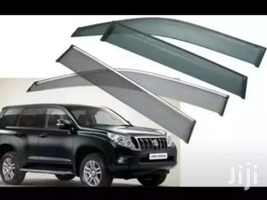 CAR WIND BREAK. OR RAIN SHIELD