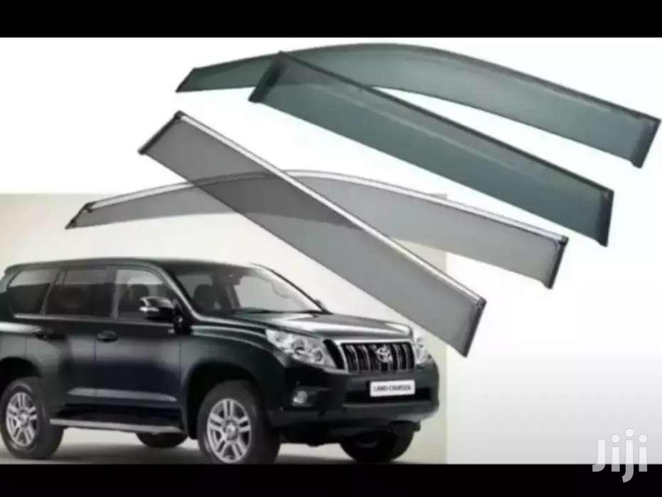 CAR WIND BREAK. OR RAIN SHIELD