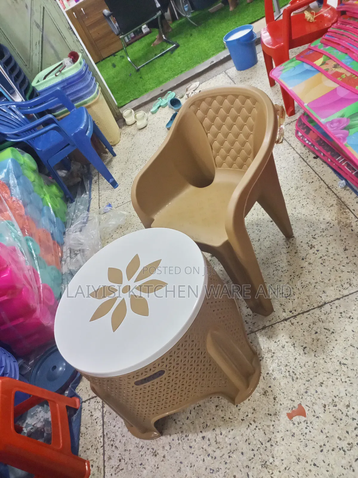 Relaxing Indoor Out Door Plastic Table With Sofa Chair