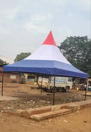 Red White Blue Well Designed 50-Seater Tent Hardpvcmaterial