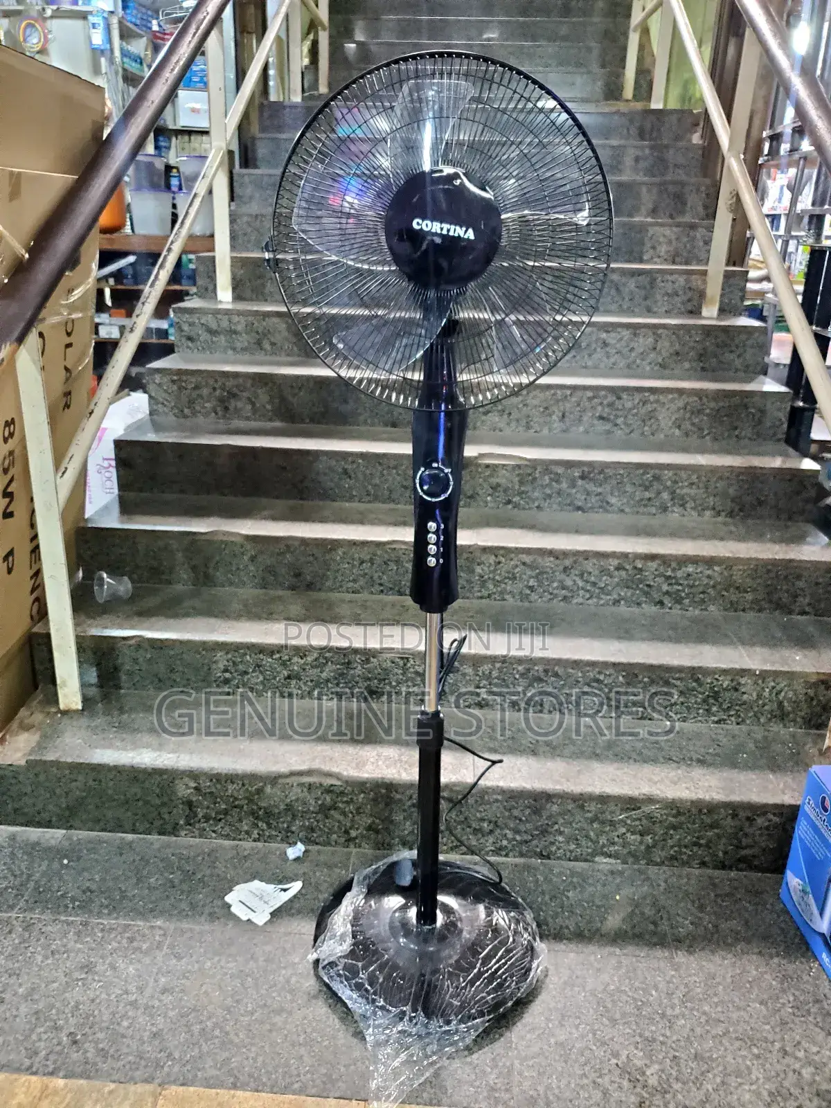 Cortina Stand Fan of 16 Inches.