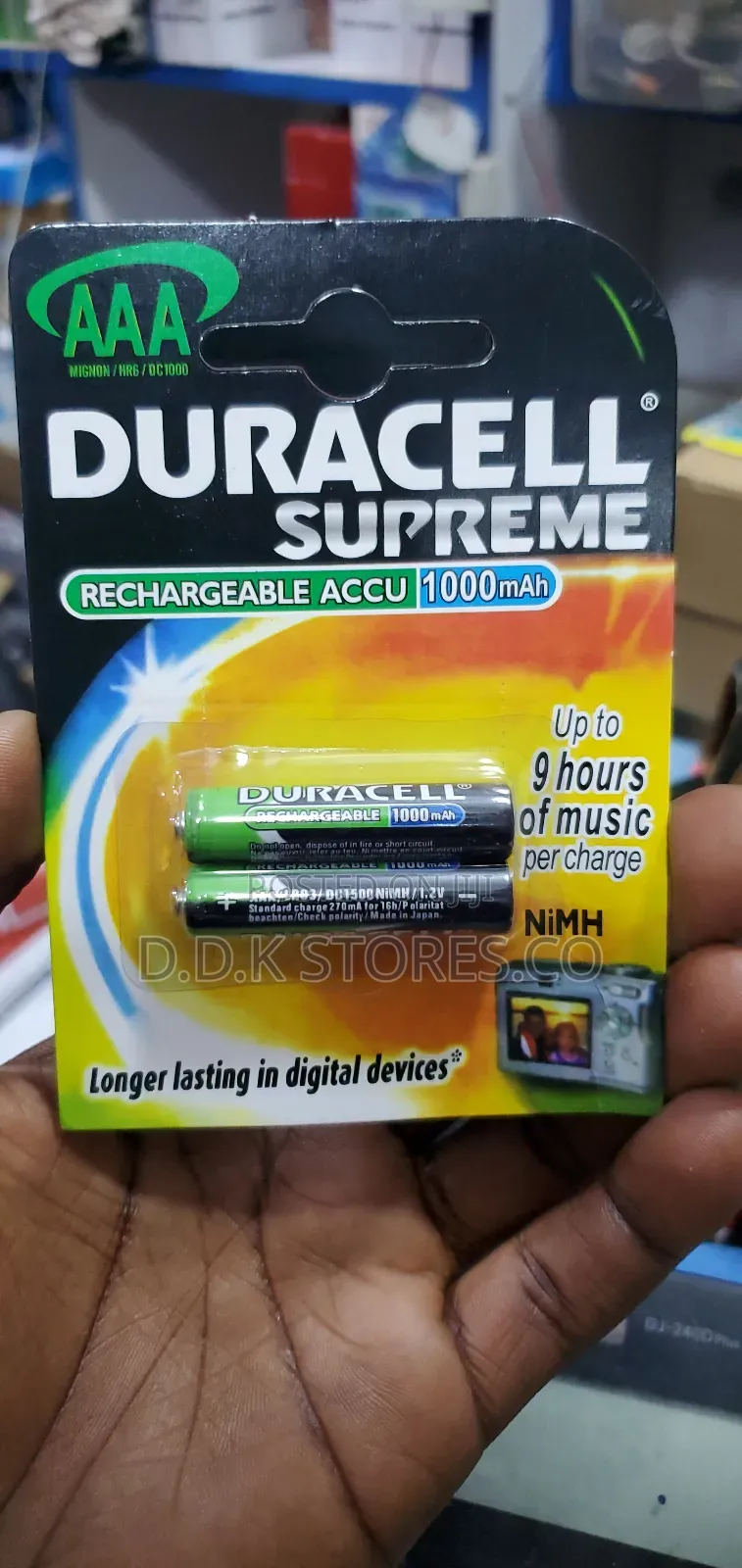 Duracell Tripple Aaa Rechargeable Batteries of 1000mah