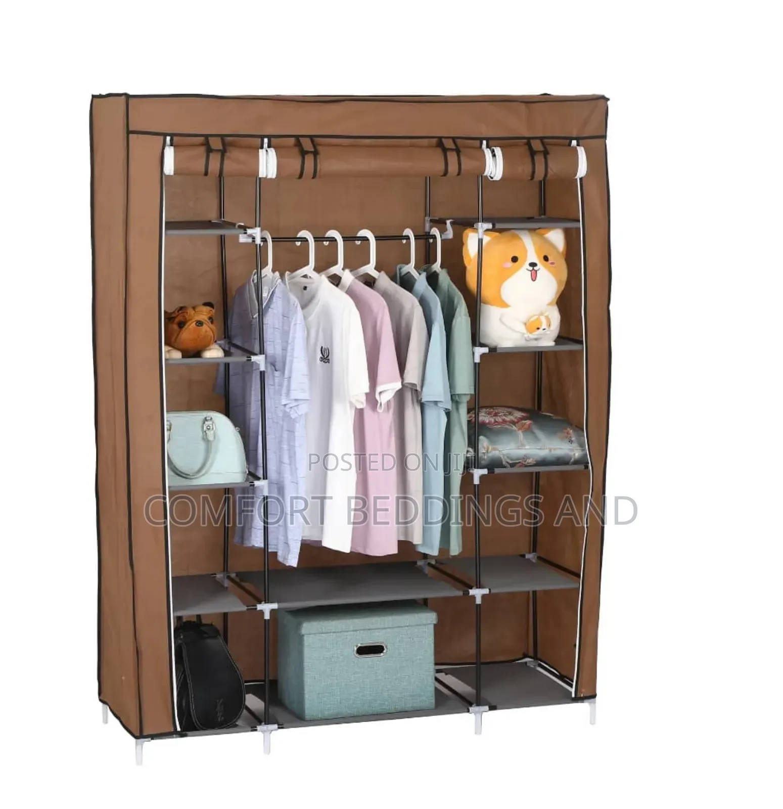 Metallic Closet With Hanging Rail