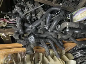 Toyota Wizy Pipes