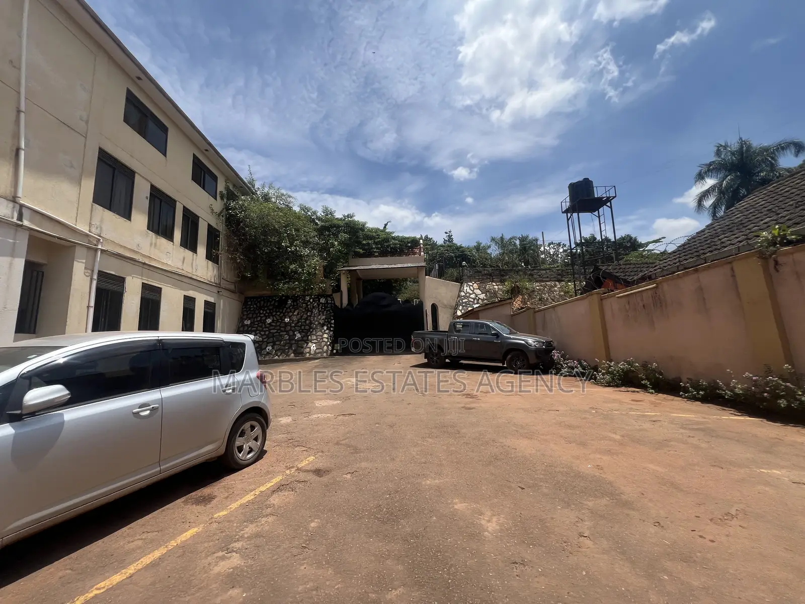 Furnished 2bdrm Apartment in Bugolobi, Central Division for rent
