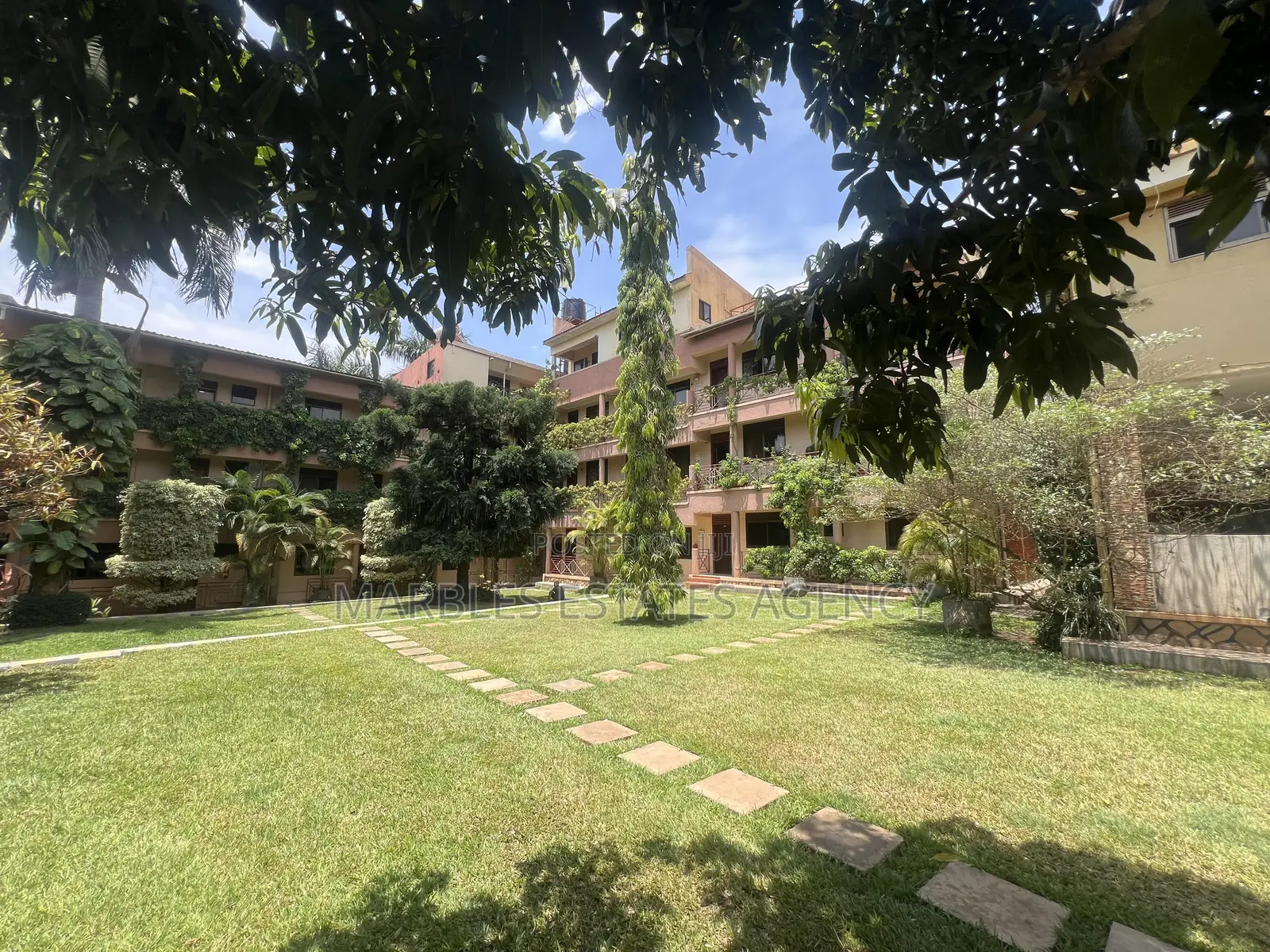Furnished 2bdrm Apartment in Bugolobi, Central Division for rent