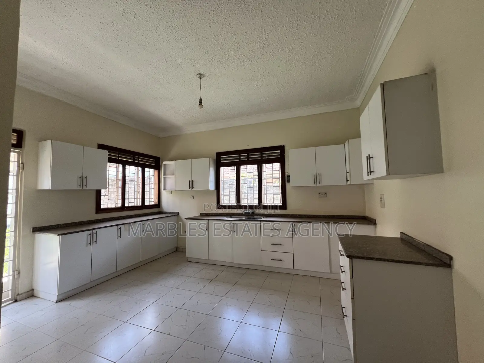 5bdrm House in Bugolobi, Central Division for rent