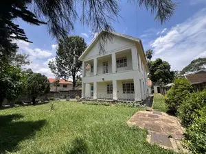 5bdrm House in Bugolobi, Central Division for rent