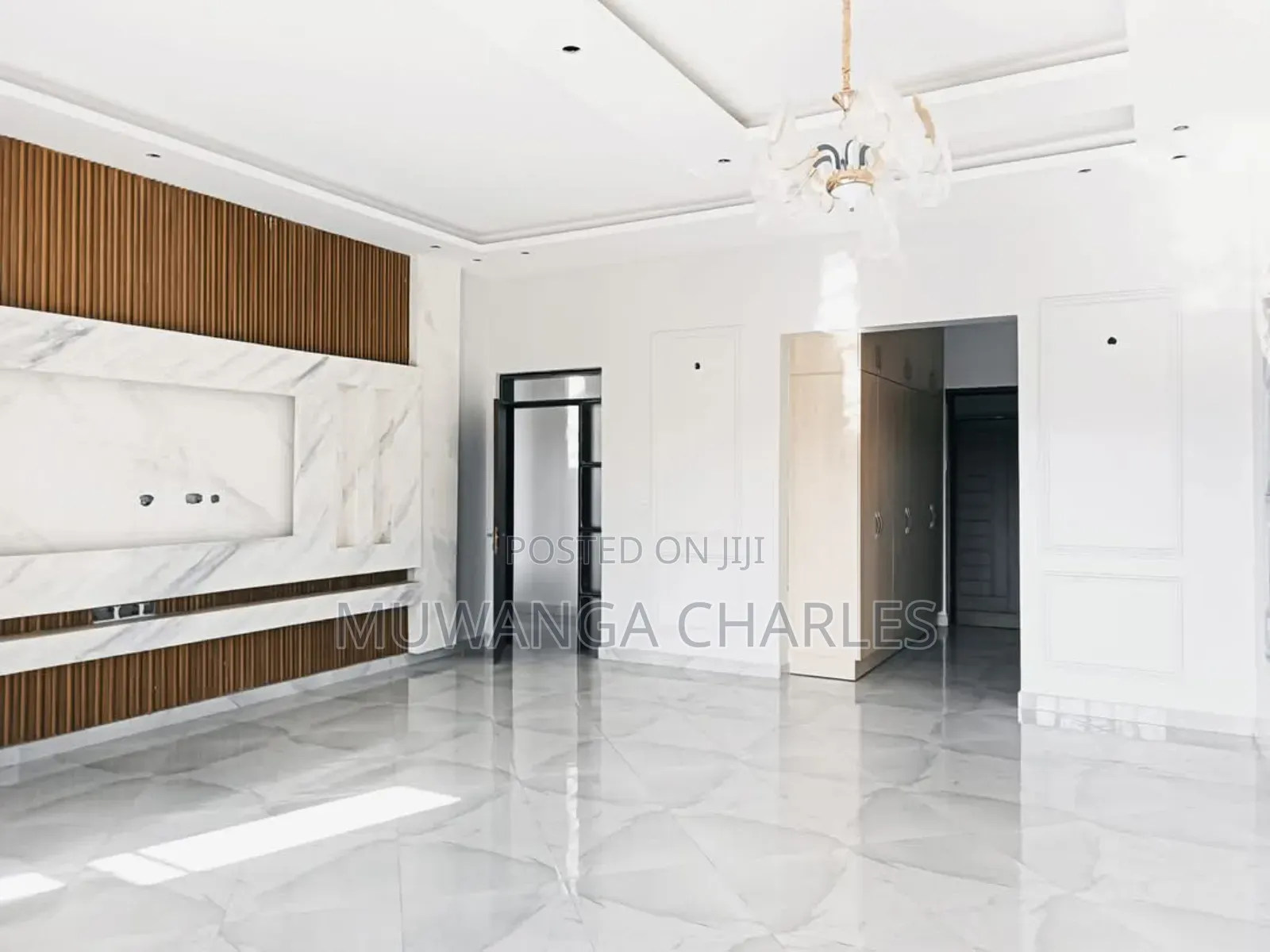 5bdrm Duplex in Fs Properties Ltd, Kira for sale
