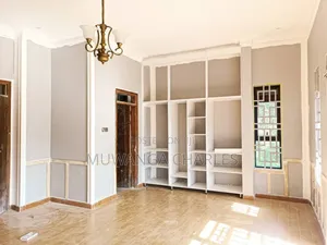 5bdrm Duplex in Fs Properties Ltd, Nakawa for sale