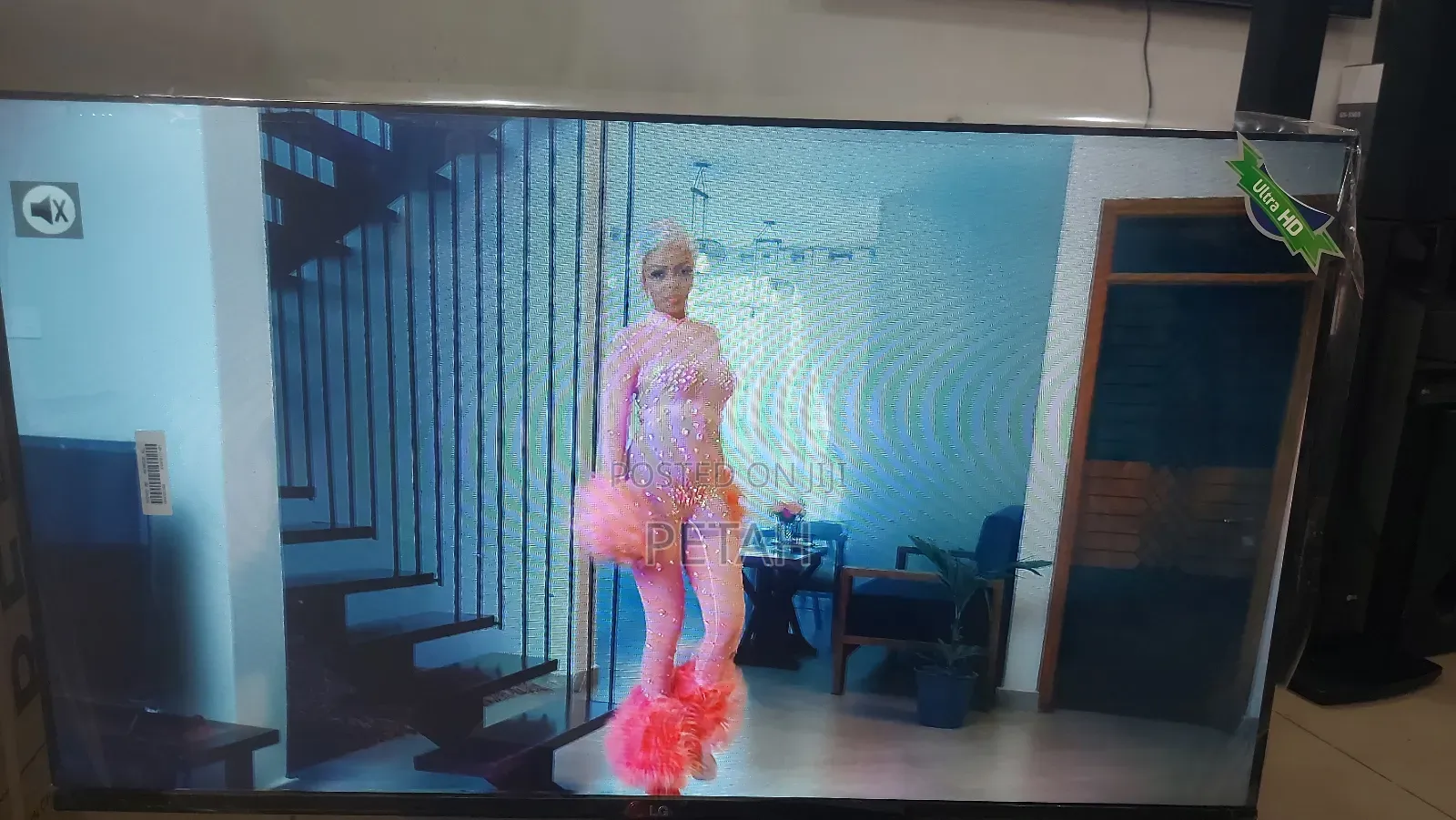 43 Inches Lg Led Digital Free to Air