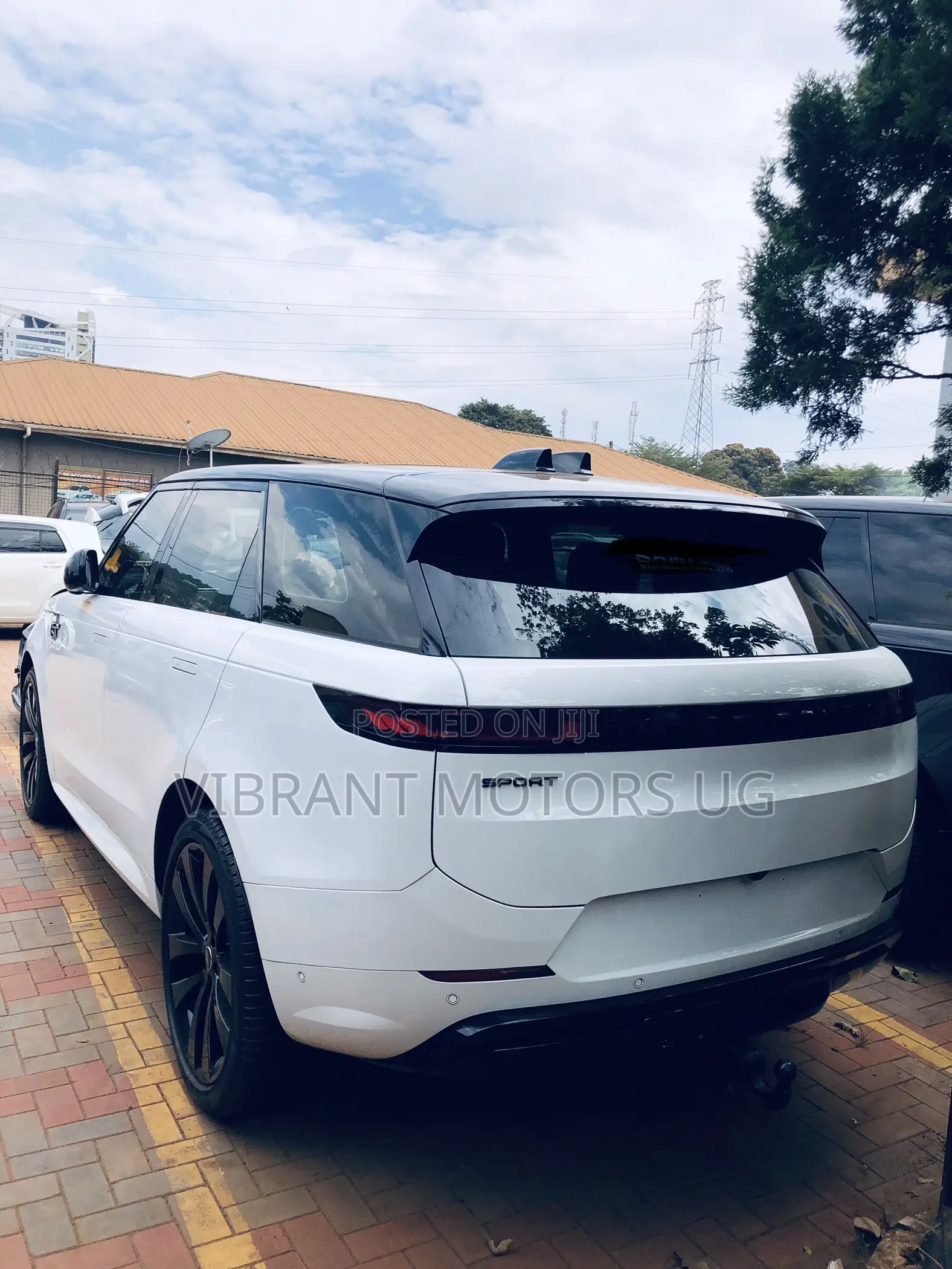 New Land Rover Range Rover Sport 2023 White