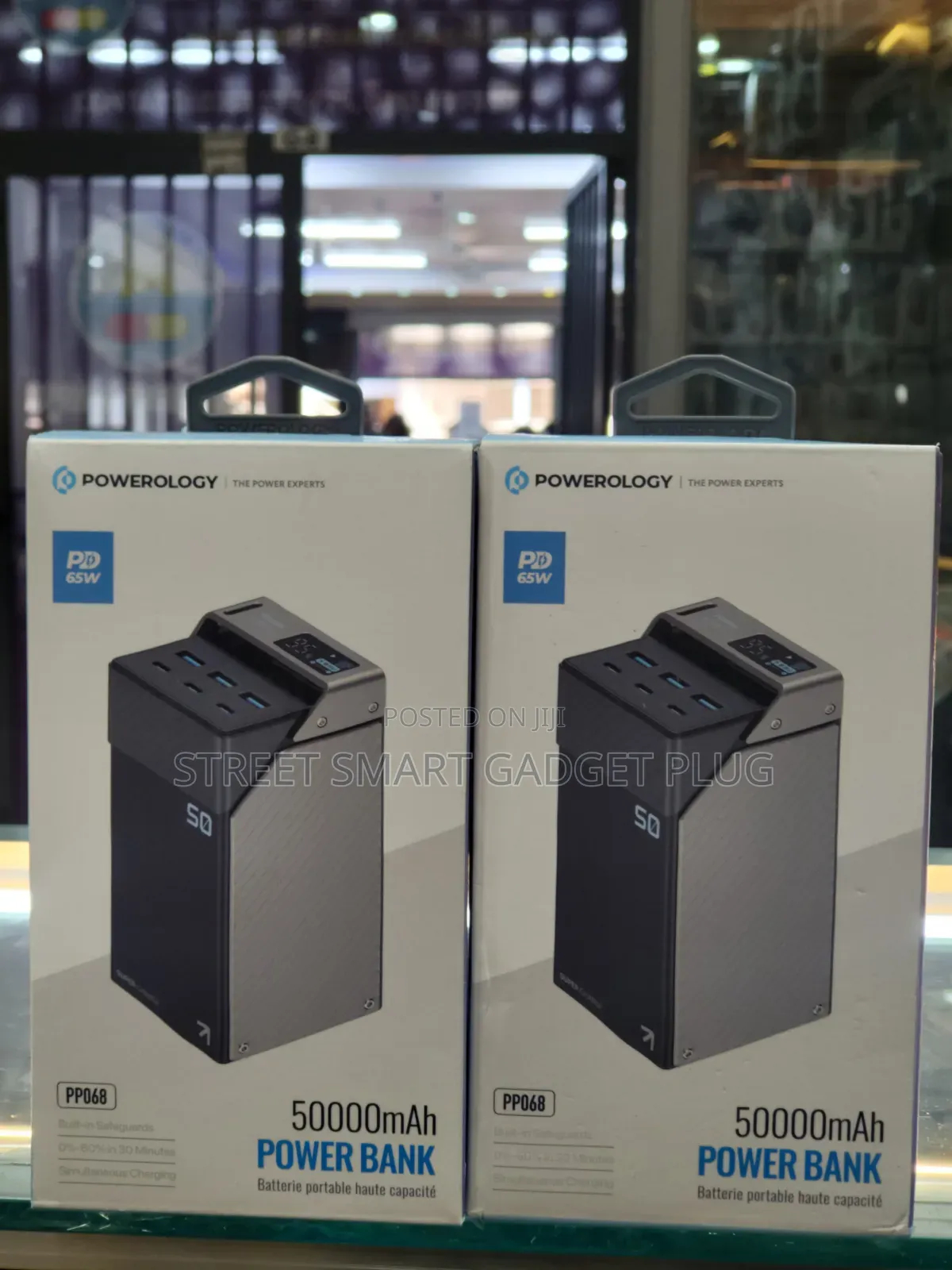 Powerology 65watts Power Bank