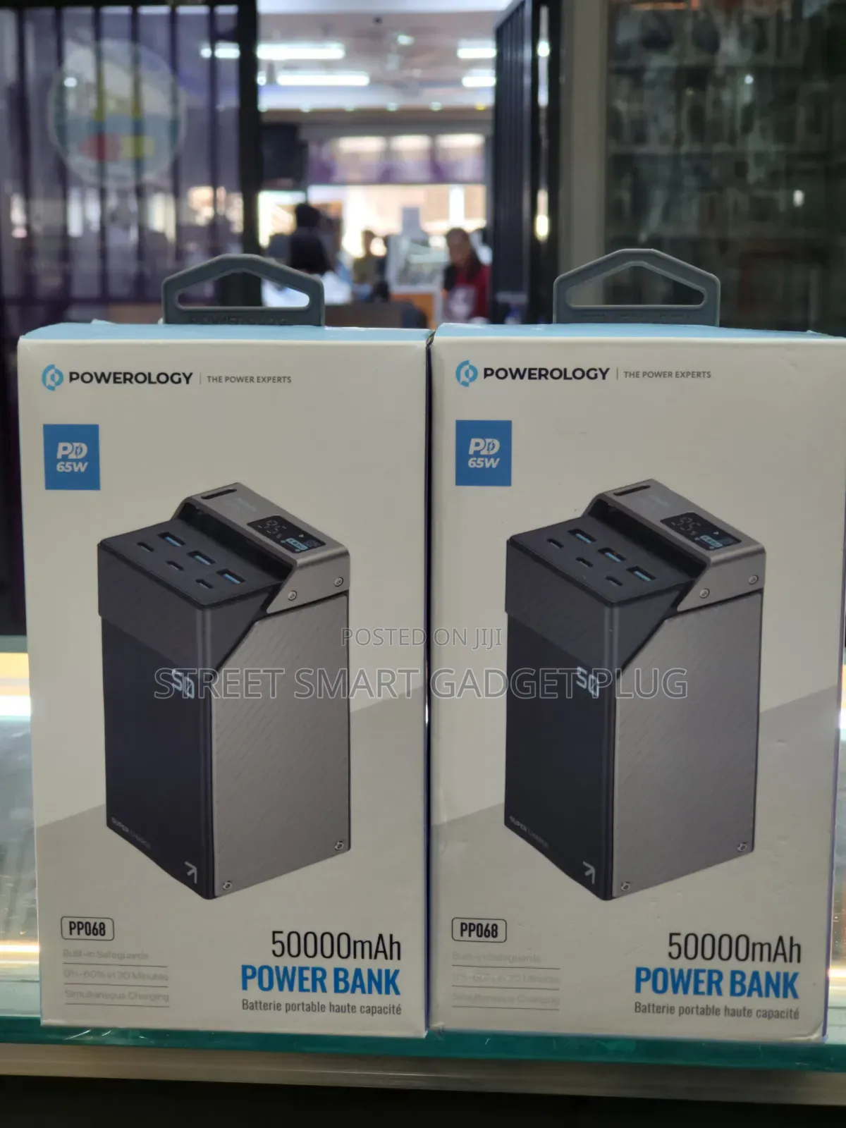 Powerology 65watts Power Bank