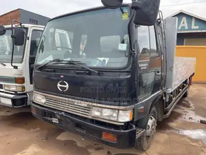 Hino Truck Long