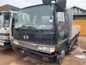 Hino Truck Long