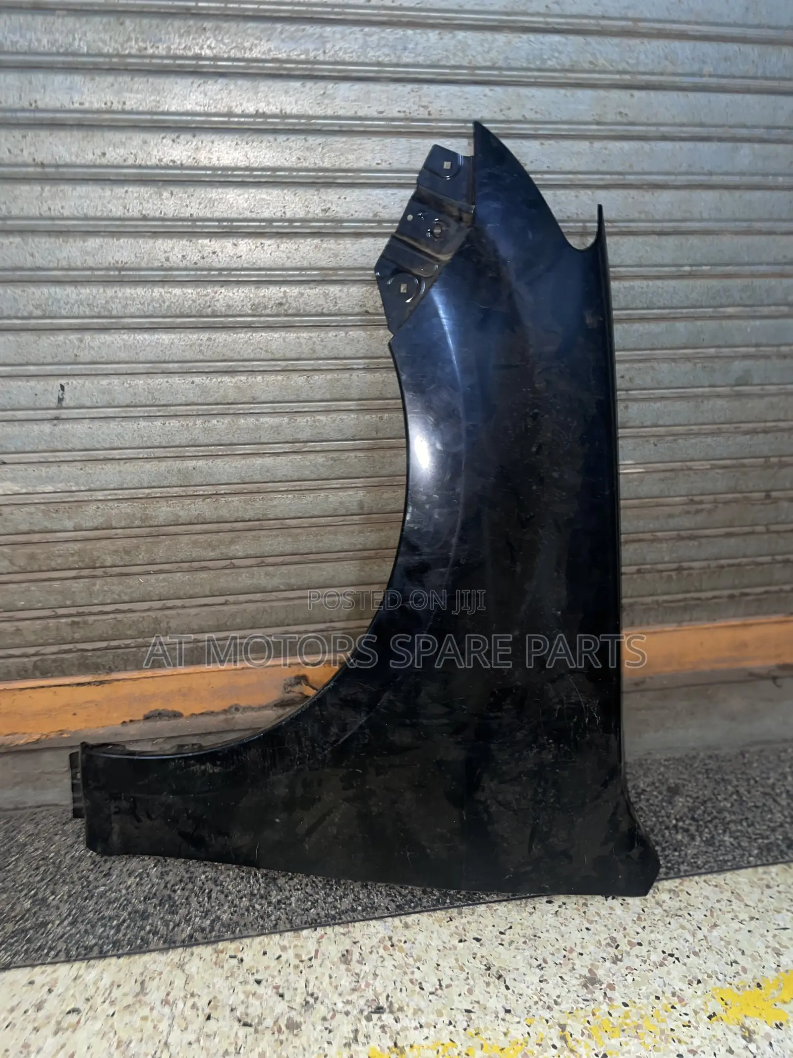 Fender for Dmax 2012