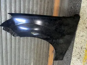 Fender for Dmax 2012
