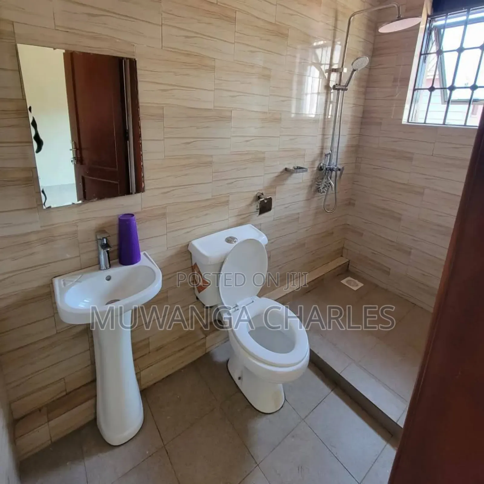 3bdrm Duplex in Fs Properties Ltd, Division B for rent