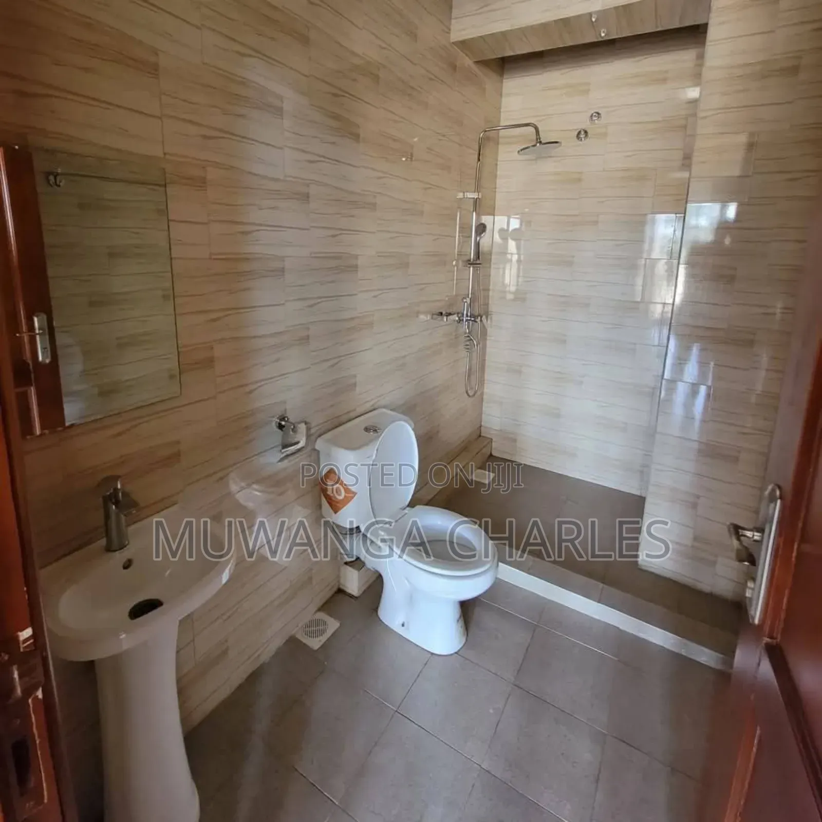 3bdrm Duplex in Fs Properties Ltd, Division B for rent