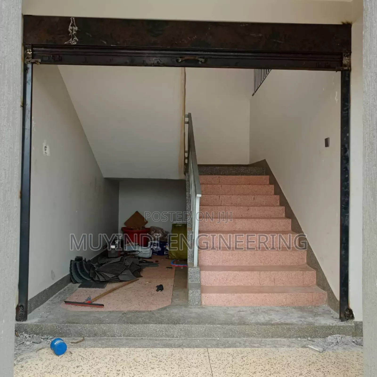Grill Roll Up Door 9x9ft