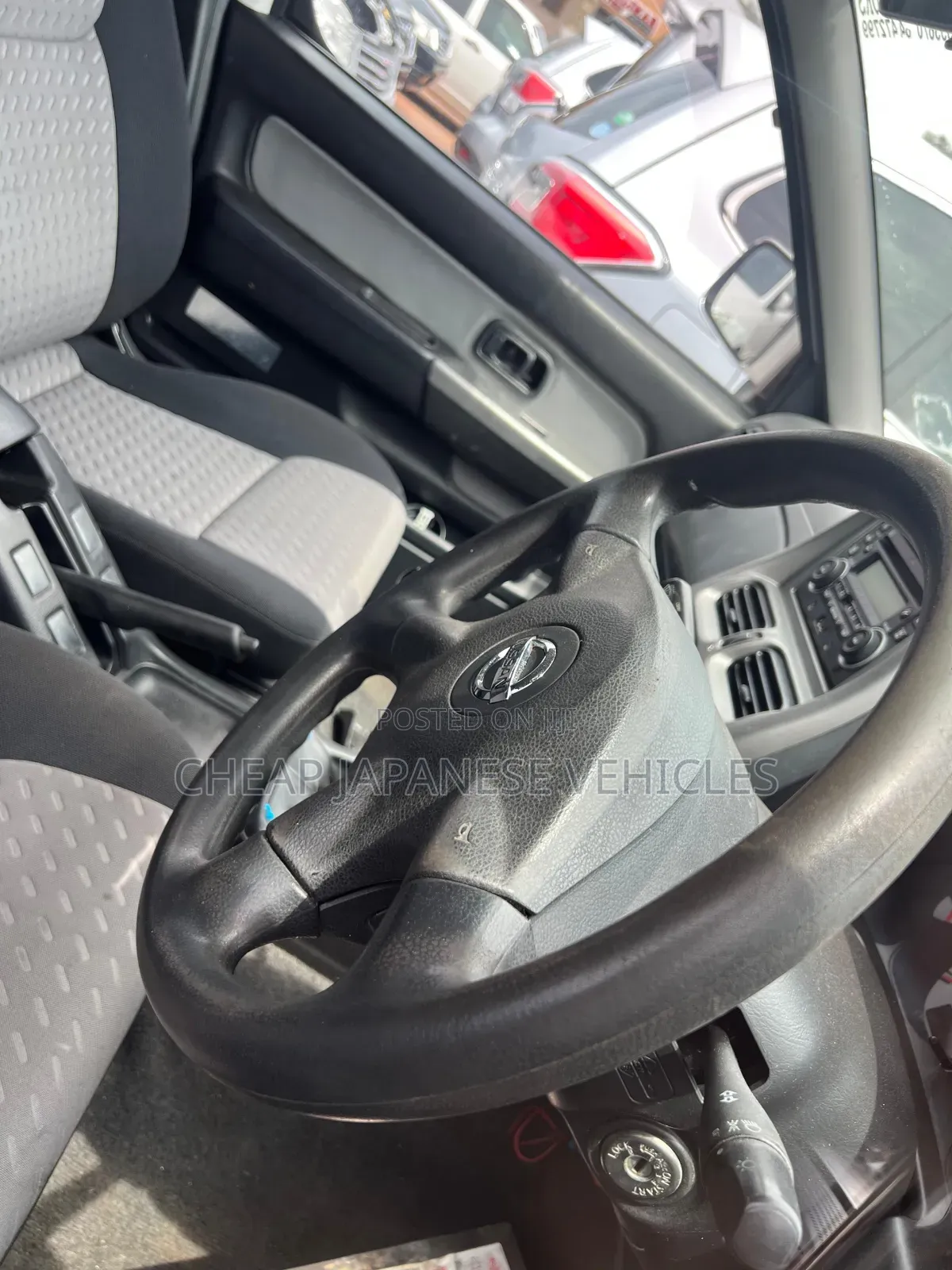 Nissan Hardbody 2015 White
