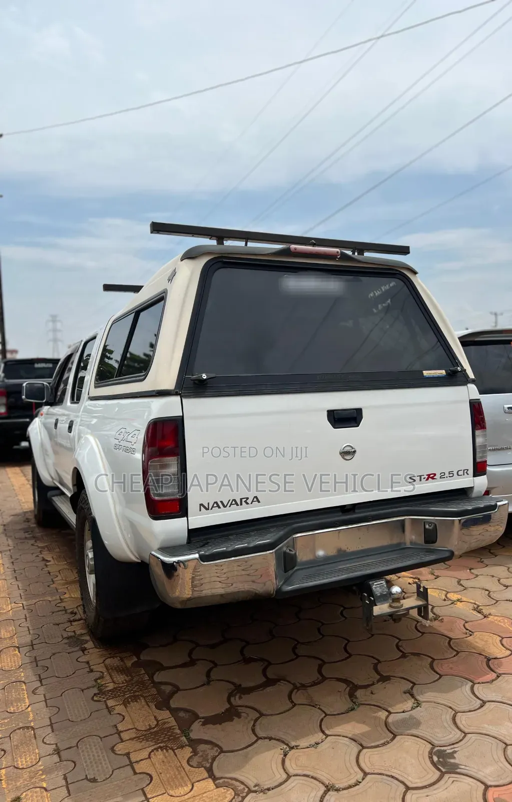Nissan Hardbody 2015 White