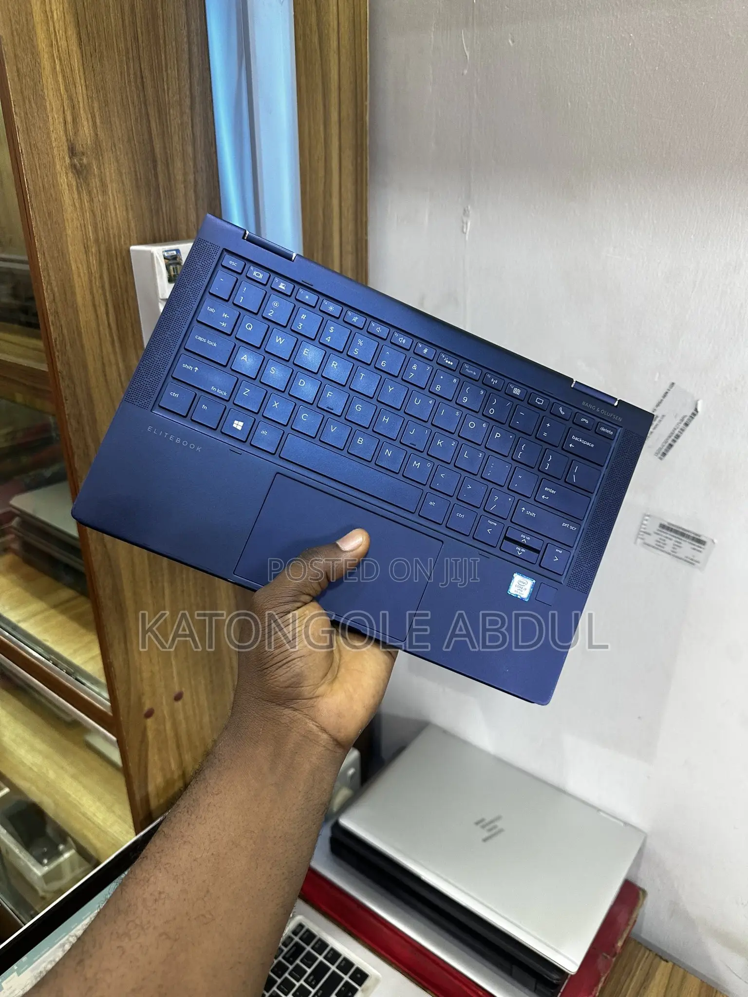 New Laptop HP Elite Dragonfly G4 16GB Intel Core I5 SSD 500GB