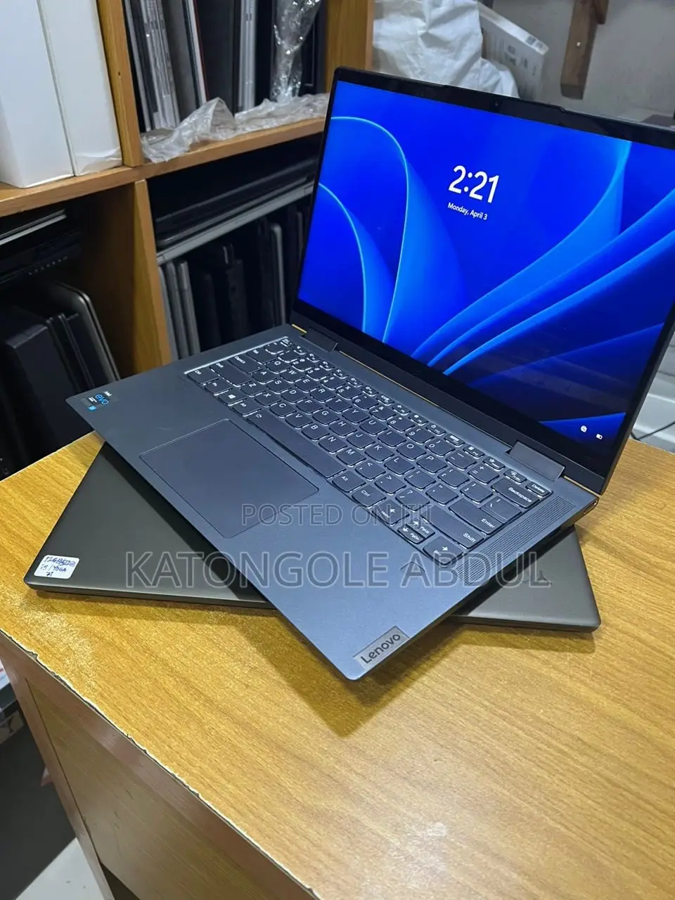 New Laptop Lenovo Yoga 7i 16GB Intel Core Ultra 7 SSD 1T