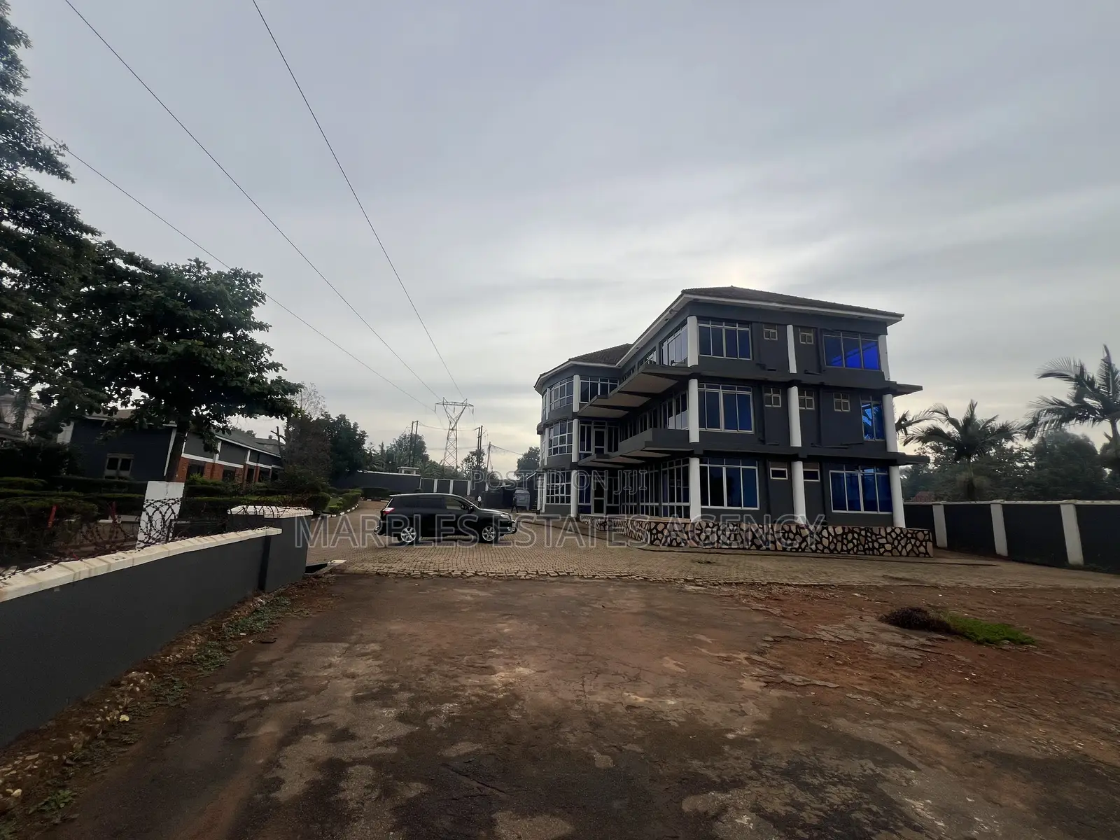 Office Space With Small Warehouse for Rent in Namanve