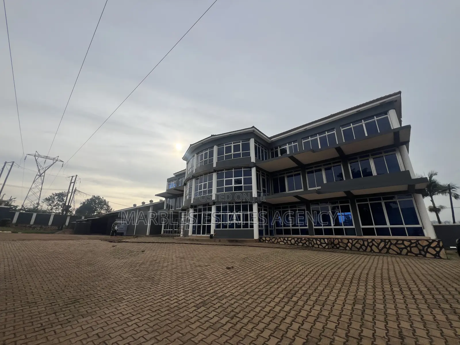 Office Space With Small Warehouse for Rent in Namanve