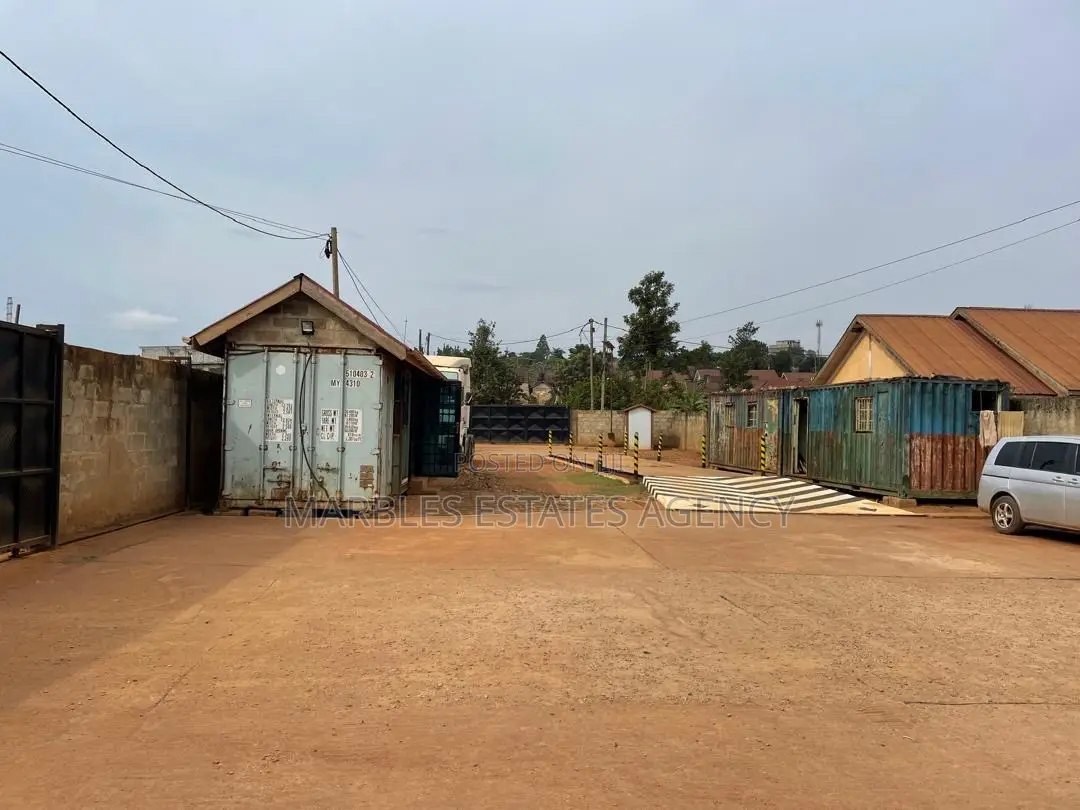 1 Standalone Warehouse for Rent in Mukono Kiwanga