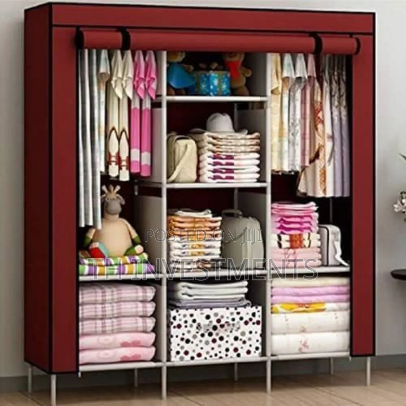 3 Column Cloth Frame Portable Wardrobe - Maroon